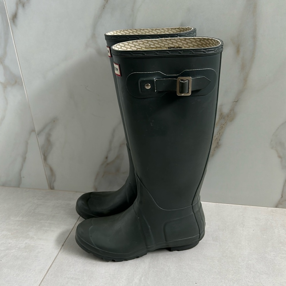 Hunter Women's Original Tall Gloss Rain Boots Grey Size 7